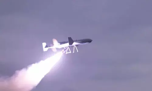 യു.​എ​സ് ക​പ്പ​ലി​ൽ​നി​ന്ന് വ​ൺ വേ ​അ​റ്റാ​ക് ഡ്രോ​ൺ വി​ജ​യ​ക​ര​മാ​യി വി​ക്ഷേ​പി​ച്ചു