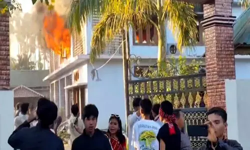 വാക്ക് പാലിച്ചില്ല; ബി.ജെ.പി നേതാവിന്‍റെ വീടിന് തീയിട്ടു