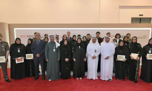 ‘ക്രി​യേ​റ്റി​വ് ടാ​ല​ന്‍റ്​ കെ​യ​ർ’ ഡി​പ്ലോ​മ: എ​ട്ടാം ബാ​ച്ച്​ പു​റ​ത്തി​റ​ങ്ങി