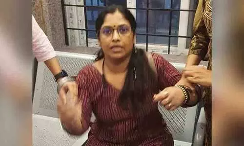 കോണ്‍ട്രാക്ടര്‍ ലൈസന്‍സിന് കൈക്കൂലി; വൈദ്യുതി വകുപ്പ് ഉദ്യോഗസ്ഥ അറസ്റ്റില്‍