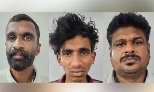 അതിജീവിതയെ പീഡിപ്പിച്ച് സ്വർണം കവർന്ന മൂന്നുപേർ അറസ്റ്റിൽ