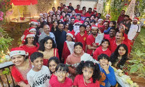 ക്രിസ്മസ് കരോൾ ഭവനസന്ദർശനം