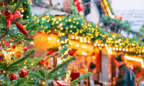 ക്രിസ്മസ് ആഘോഷത്തിൽ വിശ്വാസികൾ; രാജ്യത്ത് 16 ഭാഷകളില്‍ കുര്‍ബാന