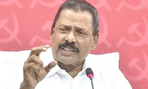 അത് എ.ഐയിൽ നിര്‍മിച്ച ഫോട്ടോ, പോറ്റിയുമായി മുഖ്യമന്ത്രി കൂടിക്കാഴ്ച നടത്തിയിട്ടില്ല -എം.വി. ഗോവിന്ദൻ