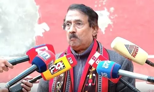 ക്രിസ്മസ് ദിവസം യു.പിയിൽ അവധി നൽകാത്തത് വാജ്പേയിയുടെ ജന്മദിനമായതിനാലെന്ന് ടോം വടക്കൻ