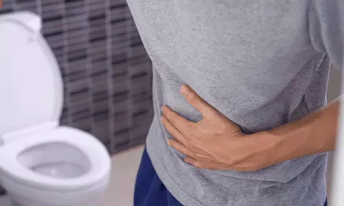 യുവാക്കളിൽ വൻകുടൽ കാൻസർ വർധിക്കുന്നു; മലവിസർജ്ജനത്തിലെ ഈ മാറ്റങ്ങളിലൂടെ രോഗം നേരത്തെ കണ്ടെത്താം