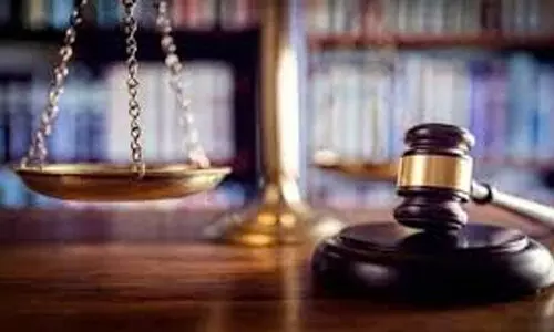 ‘അമ്മമാർക്ക് ആൺമക്കളോട് അന്ധമായ സ്നേഹം​; കൊടിയ ദുഷ്ടൻമാരായാലും രാജപുത്രൻമാരെ പോലെ പരിഗണിക്കുന്നു’ -കോടതി