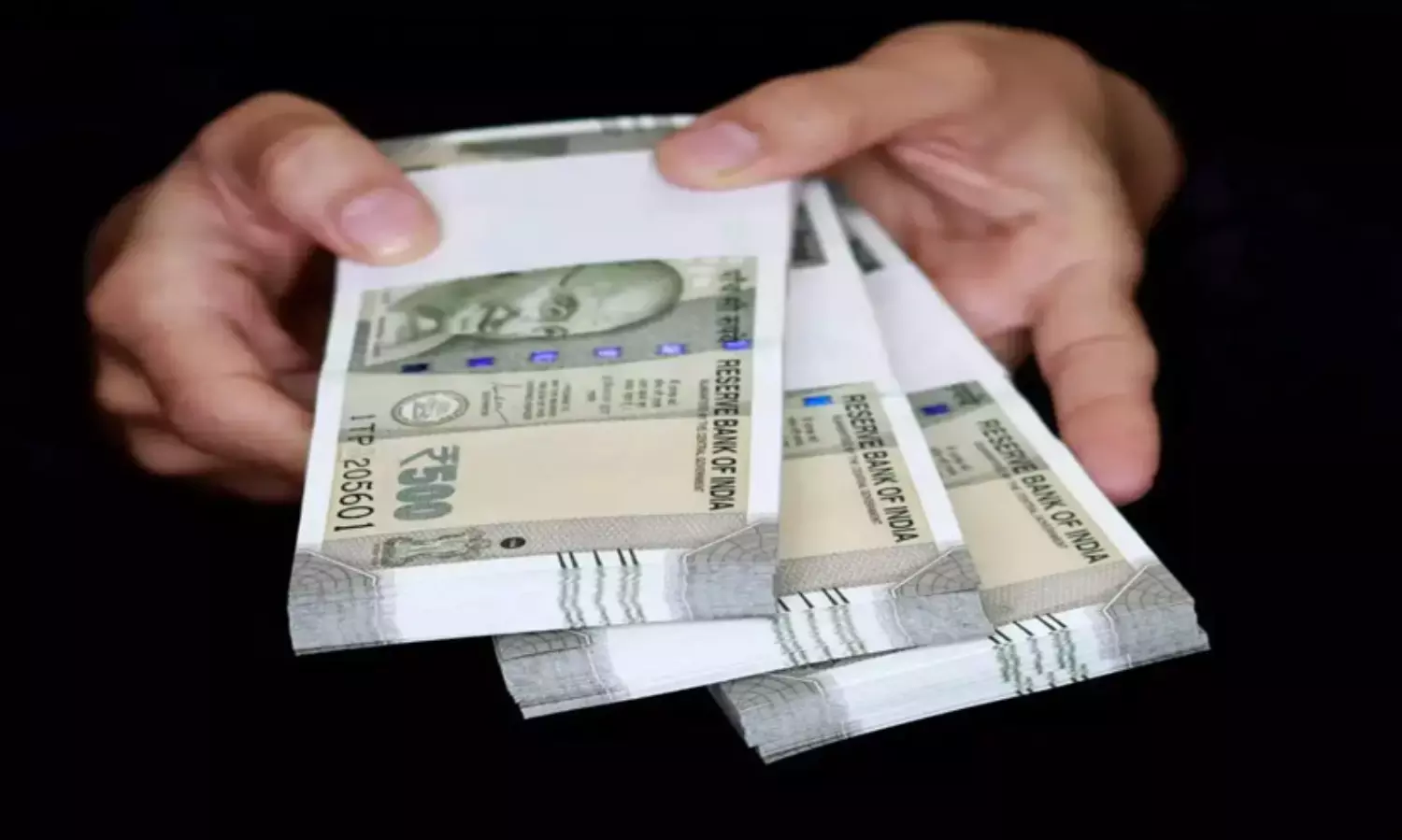 സ്റ്റോ​ക്ക് മാ​ർ​ക്ക​റ്റ് നി​ക്ഷേ​പം: യു​വാ​വി​ന് 10 ല​ക്ഷം ന​ഷ്ടം