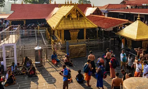 ശബരിമലയിൽ തീർഥാടകർ 30 ലക്ഷം കവിഞ്ഞു