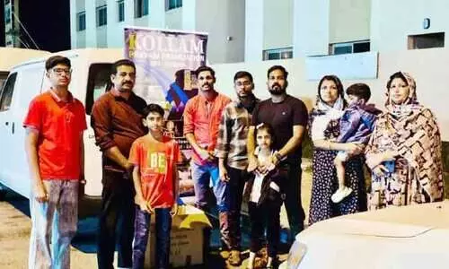 കെ.പി.എ മുഹറഖ് ഏരിയ മധുരവിതരണം