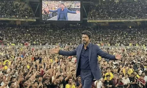 മലേഷ്യയിലും വിജയ് ആരാധകർ ഇരച്ചെത്തി, ആവേശം തുളുമ്പി ജനനായകൻ ഓഡിയോ ലോഞ്ച്