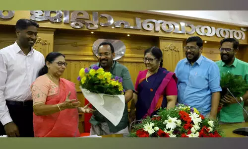 മേരി തോമസും ടി.കെ. സുധീഷും ജില്ല പഞ്ചായത്ത് സാരഥികൾ