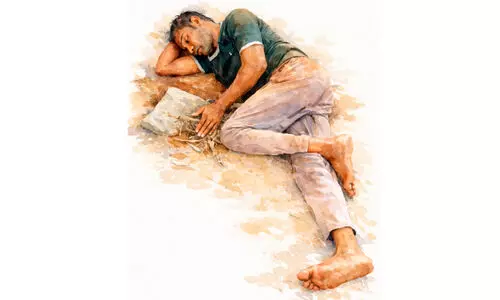 ക​ര​ങ്ങ​ൾ അ​റ്റു​പോ​യി​ട്ടും എ​ഴു​ത്ത് തു​ട​രു​ന്ന​വ​ർ​ക്ക്