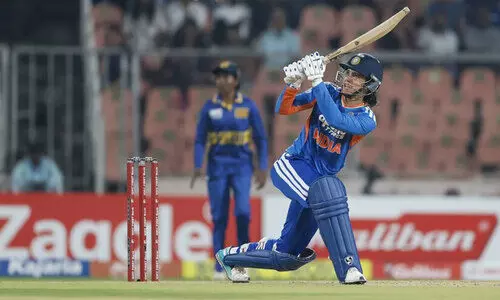 10,000 ക്ലബിൽ സ്മൃതി മന്ദാന; രണ്ടാമത്തെ ഇന്ത്യൻ വനിത താരം