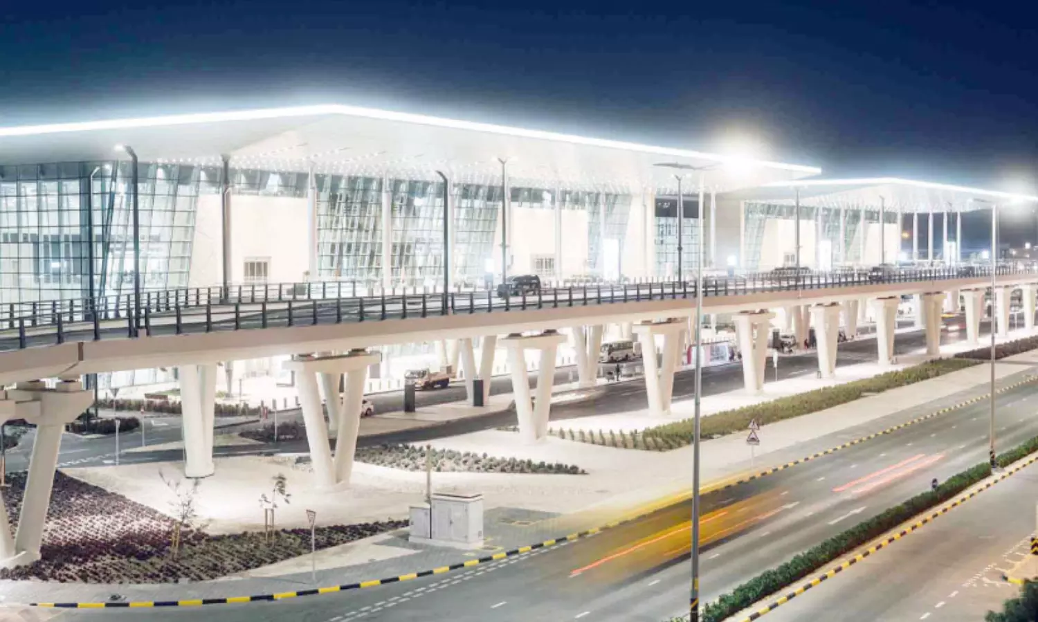 സ്കൈ​ട്രാ​ക്സി​ന്റെ ഫൈ​വ് സ്റ്റാ​ർ പ​ദ​വി നി​ല​നി​ർ​ത്തി  ബ​ഹ്‌​റൈ​ൻ അ​ന്താ​രാ​ഷ്ട്ര വി​മാ​ന​ത്താ​വ​ളം