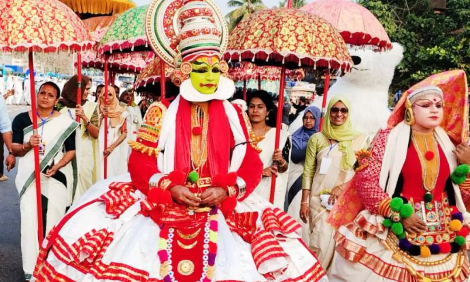 റ​വ​ന്യൂ ജി​ല്ല ക​ലോ​ത്സ​വ​ത്തി​ന് ഇ​ന്ന് തു​ട​ക്കം