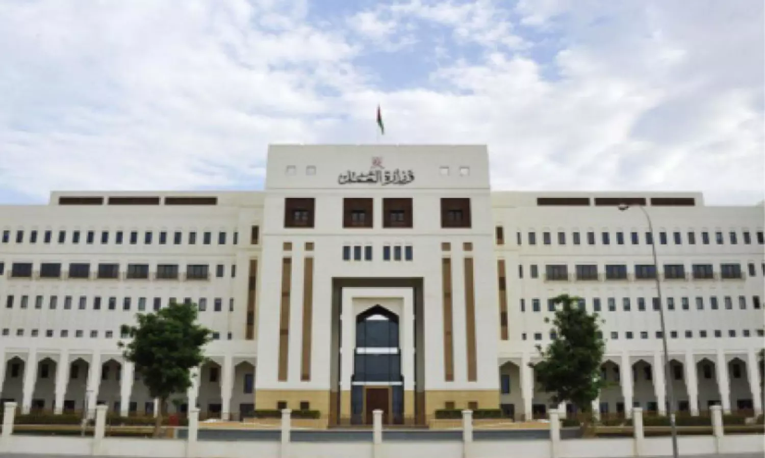 ഒമാനിൽ പുതുവർഷത്തെ  പൊതു അവധികൾ പ്രഖ്യാപിച്ചു