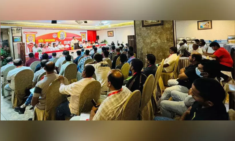 ‘വർഗീയതക്കും കേന്ദ്ര നയങ്ങൾക്കും എതിരെ ജാഗ്രത വേണം’ ‘വർഗീയതക്കും കേന്ദ്ര നയങ്ങൾക്കും എതിരെ ജാഗ്രത വേണം’