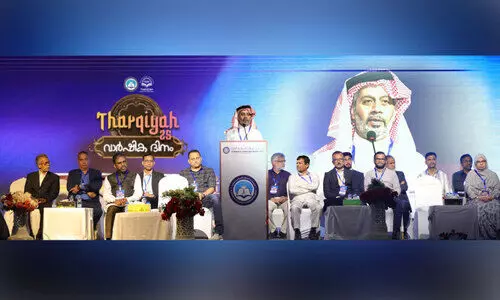 മ​ദ്റ​സ​ക​ൾ ത​ല​മു​റ​ക​ൾ​ക്ക് ആ​ത്മാ​ഭി​മ​നം ന​ൽ​കു​ന്ന​താ​വ​ണം