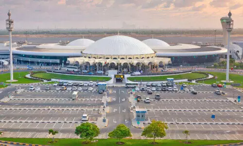 അ​വ​ധി​ദി​ന തി​ര​ക്ക്​ നി​യ​ന്ത്രി​ക്കാ​ൻ സു​സ​ജ്ജ​മാ​യി ഷാ​ർ​ജ വി​മാ​ന​ത്താ​വ​ളം