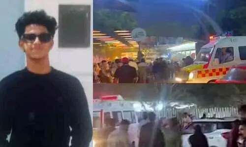 വേടന്റെ സംഗീത പരിപാടിയിൽ തിക്കും തിരക്കും; നിരവധി പേർക്ക് പരിക്ക്; പരിപാടിക്കെത്തിയ യുവാവ് ട്രെയിൻ തട്ടി മരിച്ചു വേടന്റെ സംഗീത പരിപാടിയിൽ തിക്കും തിരക്കും; നിരവധി പേർക്ക് പരിക്ക്; പരിപാടിക്കെത്തിയ യുവാവ് ട്രെയിൻ തട്ടി മരിച്ചു