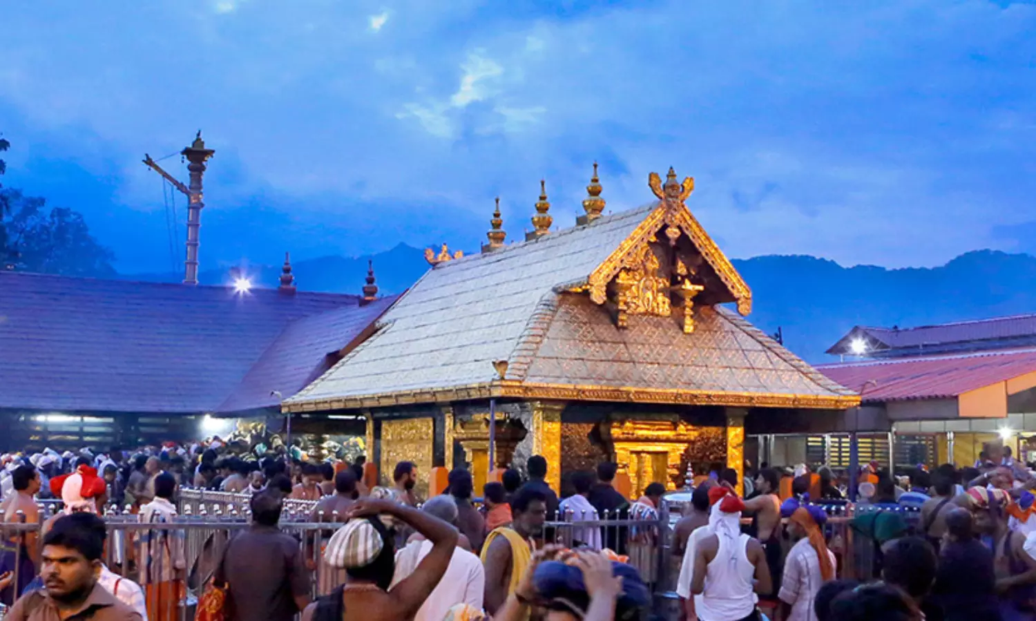 മകരവിളക്ക് ഉത്സവം: ശബരിമല നട തുറന്നു, ജ​നു​വ​രി 14നാ​ണ് മ​ക​ര​വി​ള​ക്ക്; 20ന് ​​ന​ട​യ​ട​ക്കും