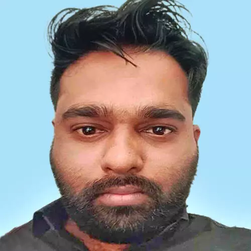 കരിപ്പൂര്‍ വിമാനത്താവളത്തിനടുത്ത് വ്യൂ പോയന്റിലെ താഴ്ചയിലേക്കു വീണ് യുവാവിന് ദാരുണാന്ത്യം