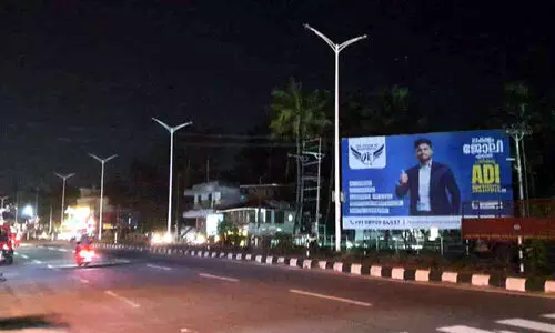 കരമന-കളിയിക്കാവിള ദേശീയപാതയില്‍ തെരുവുവിളക്കുകള്‍ കത്തുന്നില്ല