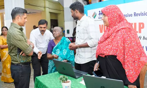 എസ്.ഐ.ആർ: പ്രവര്‍ത്തന പുരോഗതി വിലയിരുത്താൻ മുഖ്യ തെരഞ്ഞെടുപ്പ് ഓഫിസറെത്തി