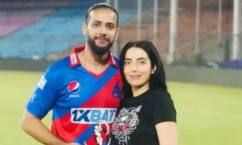 ‘അവൾ എന്റെ കുടുംബം തകർത്തു; ഭർത്താവിനെ  അകറ്റി’; ​ക്രിക്കറ്റ് താരം ഇമാദ് വസിമിനെതിരെ ഭാര്യ; പാക് ​ക്രിക്കറ്റിനെ പിടിച്ചുലച്ച് വിവാഹ മോചന വിവാദം