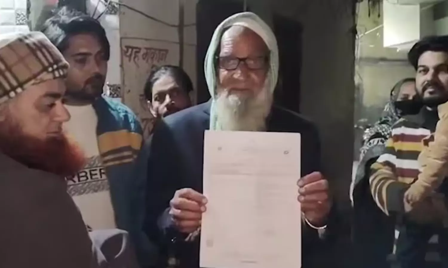 മരിച്ചെന്നു കരുതിയയാൾ മൂന്ന് പതിറ്റാണ്ടിന് ശേഷം വീട്ടിൽ; എത്തിയത് എസ്‌.ഐ.ആറിനുള്ള രേഖകൾക്കായി