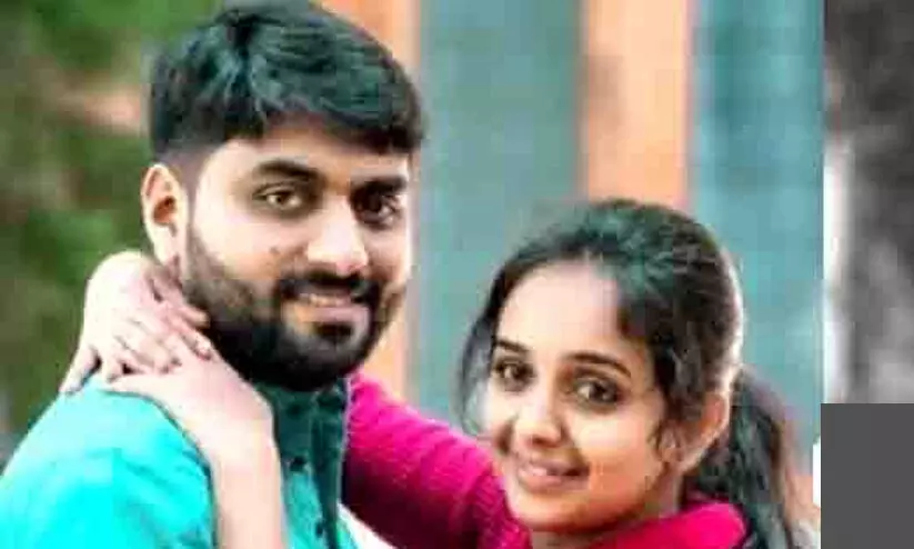 ഇസ്രായേലിൽ മരിച്ച നിലയിൽ കണ്ടെത്തിയ മലയാളി യുവാവിന്റെ ഭാര്യയും മരിച്ചു ഇസ്രായേലിൽ മരിച്ച നിലയിൽ കണ്ടെത്തിയ മലയാളി യുവാവിന്റെ ഭാര്യയും മരിച്ചു