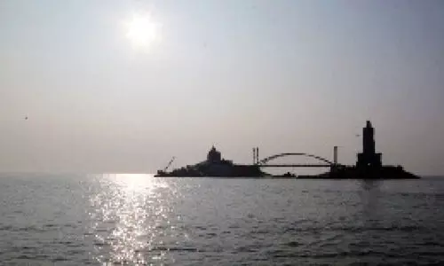 കന്യാകുമാരി കണ്ണാടിപ്പാലത്തിന് ഒരു വയസ്