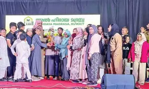 ക​ലാ​വി​രു​ന്നൊ​രു​ക്കി അ​ൽ ഹി​ദാ​യ മ​ദ്റ​സ ‘മ​ദ്റ​സ ഫെ​സ്റ്റ്’