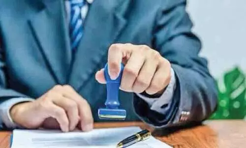 താ​മ​സ നി​യ​മ​ലം​ഘ​നം; ക​ന​ത്ത പി​ഴ ഒ​ടു​ക്കേ​ണ്ടി​വ​രും