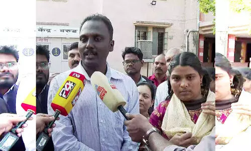 ‘ക്രിസ്മസ് പാട്ടും ഡാൻസും മതപരിവർത്തനമാണോ; പിറന്നാൾ ആഘോഷത്തിൽ പ​ങ്കെടുക്കാനാണ് വീട്ടിലെത്തിയത്’ -ജാമ്യം ലഭിച്ചതിനു പിന്നാലെ പ്രതികരണവുമായി മലയാളി വൈദികൻ