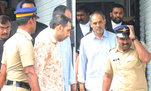 Sabarimala gold missing Row