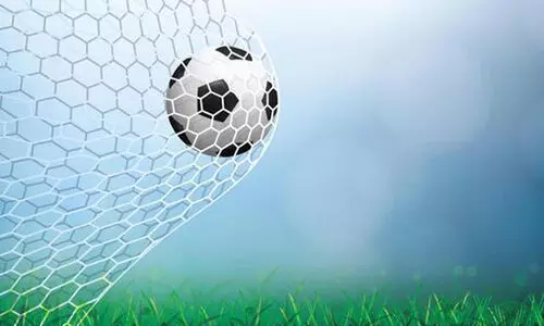 നാ​യ​നാ​ർ ഫു​ട്ബാ​ൾ ടൂ​ർ​ണ​മെ​ന്‍റ്​ സ്വാ​ഗ​ത​സം​ഘം