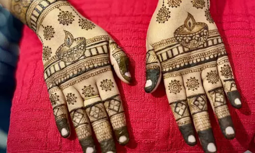 കെ.​ഡി.​എ​ൻ.​എ മൈ​ലാ​ഞ്ചി മ​ത്സ​രം ഒ​രു​ക്കു​ന്നു