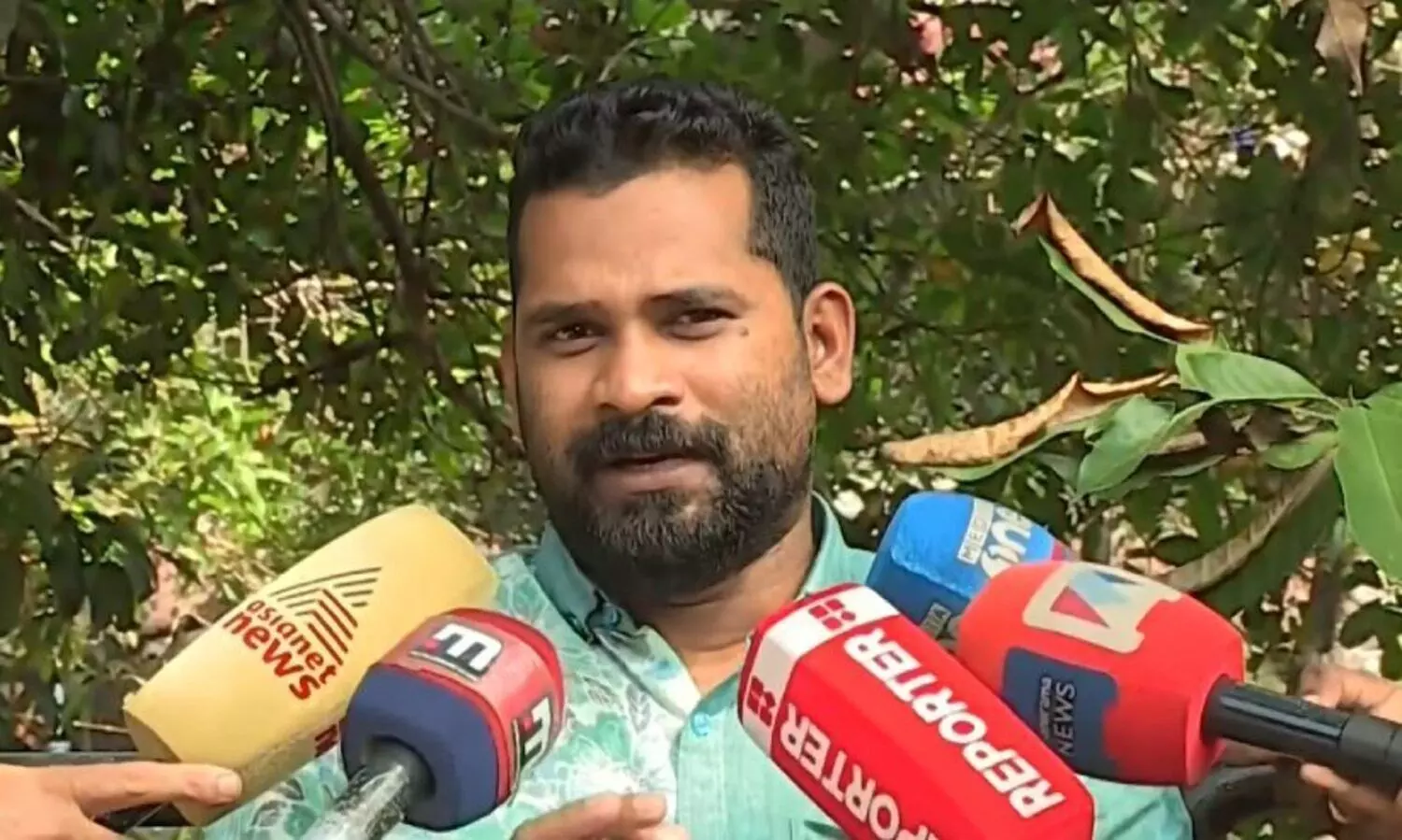 ‘ലൈഫ് സെറ്റിലായില്ല, ആകെ പ്രശ്നമായി’; വടക്കാഞ്ചേരിയിൽ കൂറുമാറി വോട്ടുചെയ്ത ലീഗ് സ്വതന്ത്രൻ