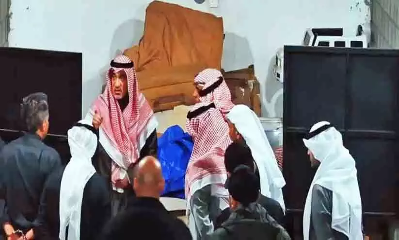 നിയമവിരുദ്ധമായി പടക്കങ്ങൾ സൂക്ഷിച്ച സ്ഥാപനങ്ങൾക്കെതിരെ നടപടി നിയമവിരുദ്ധമായി പടക്കങ്ങൾ സൂക്ഷിച്ച സ്ഥാപനങ്ങൾക്കെതിരെ നടപടി