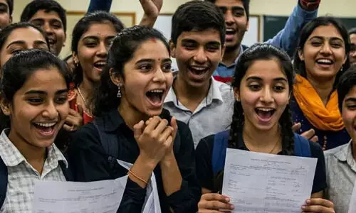 ഇന്ത്യയിൽ ഏറ്റവും ഉയർന്ന ശമ്പളം ലഭിക്കുന്ന ആറ് സർക്കാർ ജോലികൾ