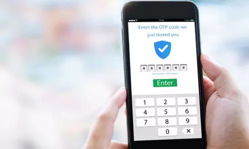 യു.എ.ഇ ബാങ്കുകൾ എസ്​.എം.എസ് ഒ.ടി.പി നിർത്തുന്നു; ഇനിയെല്ലാം ‘ആപ്പി’ൽ