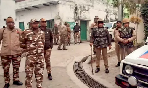 ഖബർസ്ഥാൻ ഭൂമി കൈയേറിയെന്ന് ഷാഹി ജുമാമസ്ജിദിന് സമീപത്തെ 48 കുടുംബങ്ങൾക്ക് നോട്ടീസ്