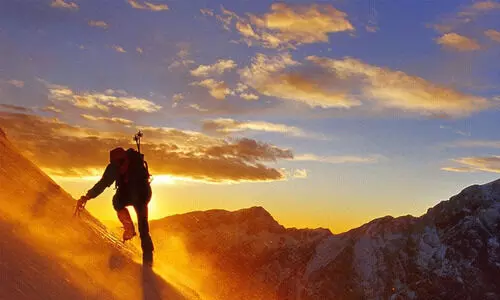 മലനിരകൾ കീഴടക്കാം, കരിയറാക്കാം: ഇതാ മൗണ്ടനീയറിങ് കോഴ്സ്