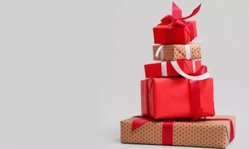 ദി ​പ്ര​സ​ന്റ്