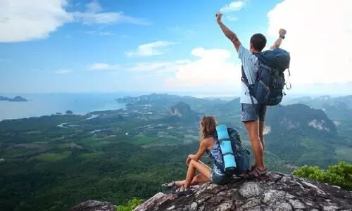 സാഹസിക ടൂറിസം: ഗൈഡുകളും ട്രെയിൽ മാപ്പുകളും പുറത്തിറക്കി ഒമാൻ