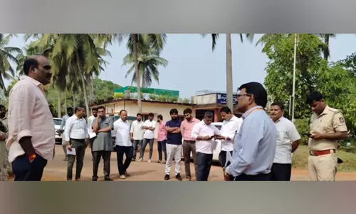 ബ്രഹ്മാവർ കാർഷിക ഗവേഷണ കേന്ദ്രം കാമ്പസിൽ മരം കൊള്ള