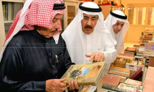 അ​പൂ​ർ​വ ഗ്ര​ന്ഥ​ശേ​ഖ​ര​വു​മാ​യി പു​സ്ത​ക​മേ​ള; മു​ഹ​റ​ഖി​ൽ ര​ണ്ടാം പ​തി​പ്പി​ന് തു​ട​ക്കം