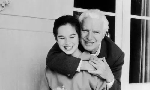 ജെറാൾഡിൻ, ഞാൻ ചാർളിയാണ്